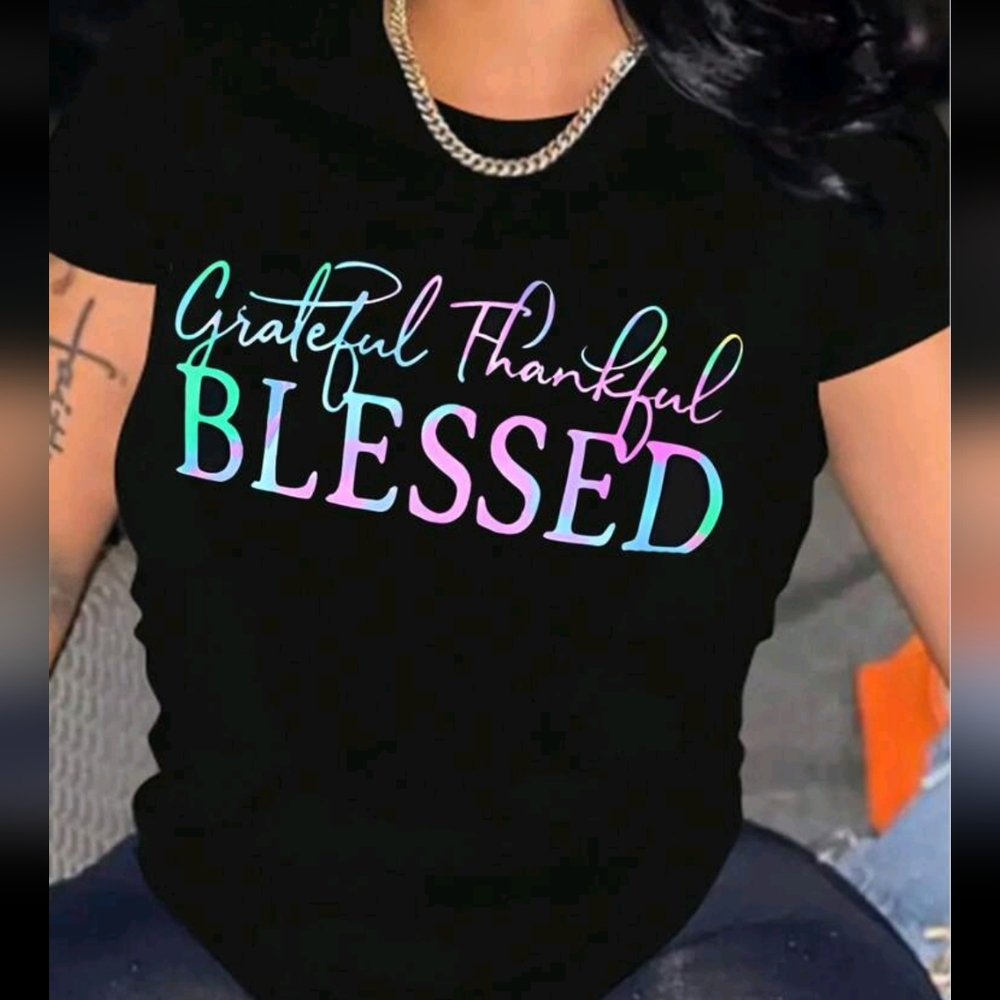 Women's Grateful Thankful Blessed Graphic Tee